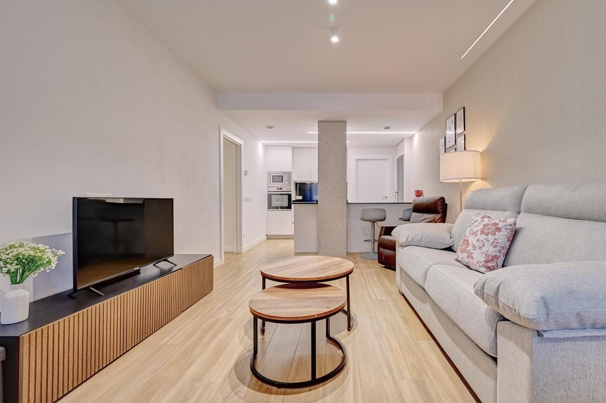Ezkaba By Clabao Apartment *