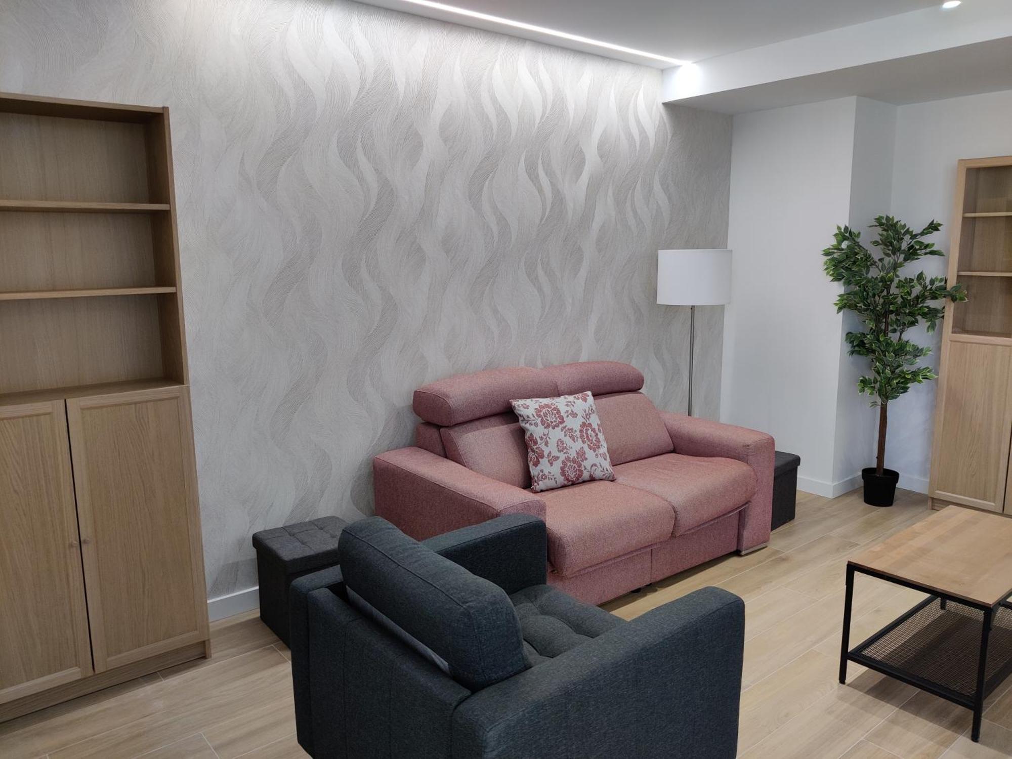 Ezkaba By Clabao Apartment